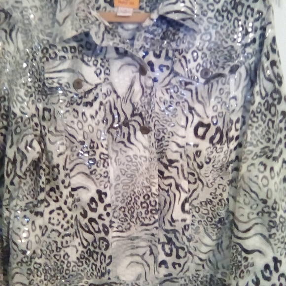 Jacket with Shimmer - Picture 3 of 6